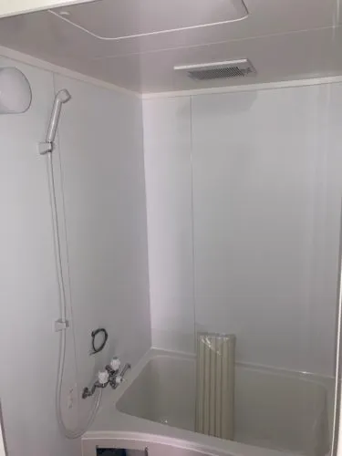 川口市　Sアパート改修工事　浴室完成しました。